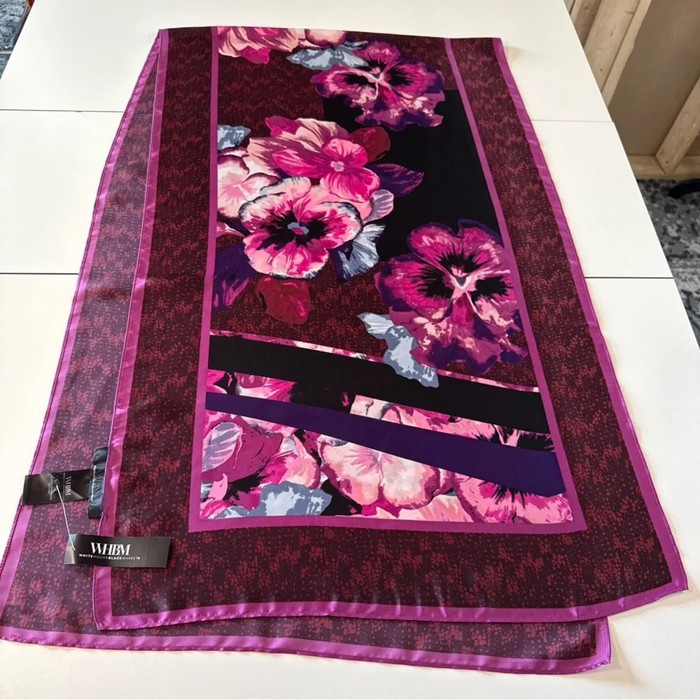NWT White House Black Market Viola Oblong Scarf Cabernet Purple Floral‎ 21